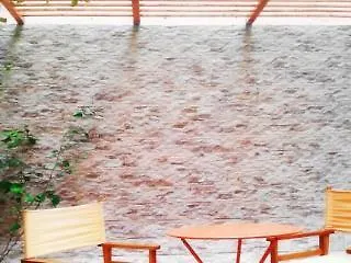 La Isla Hostal Barcelona