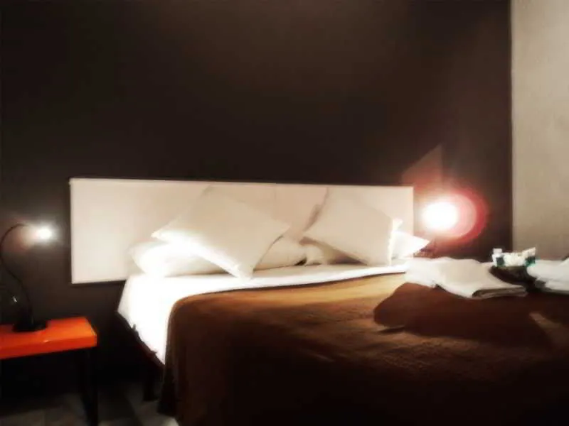 La Isla Hostal Barcelona