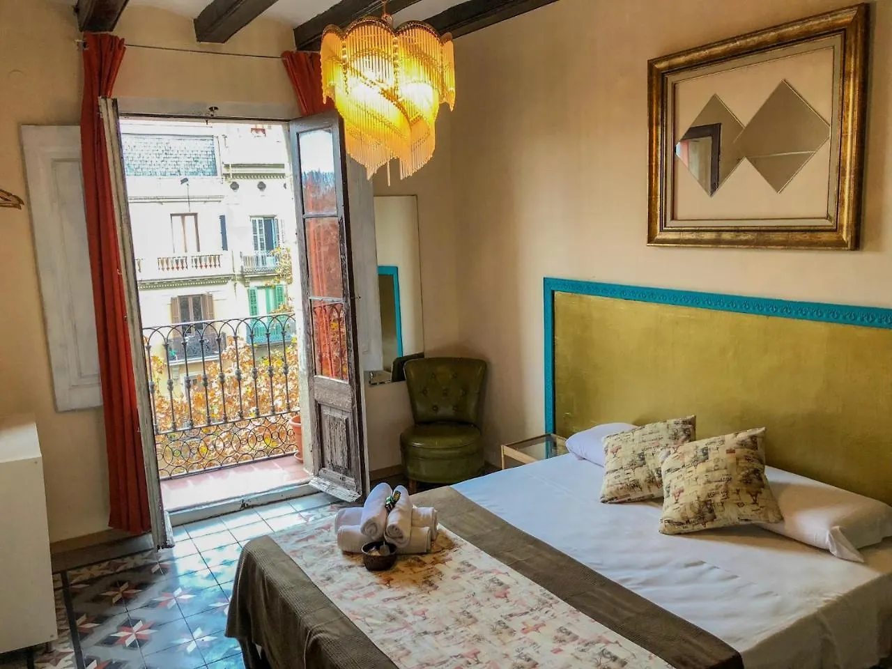La Isla Hostal Barselona