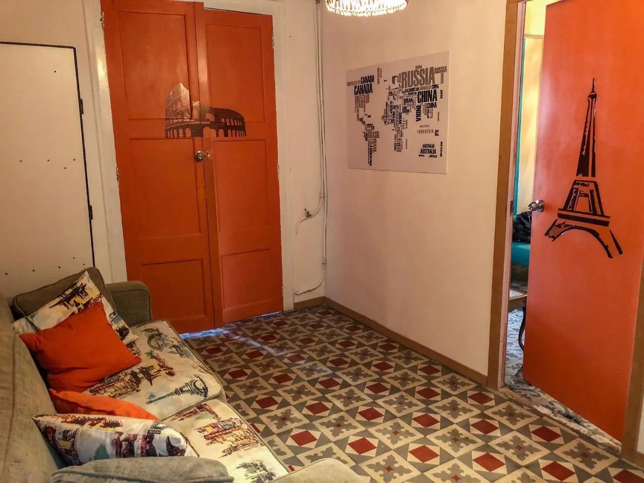 La Isla Hostal Barselona 2*,