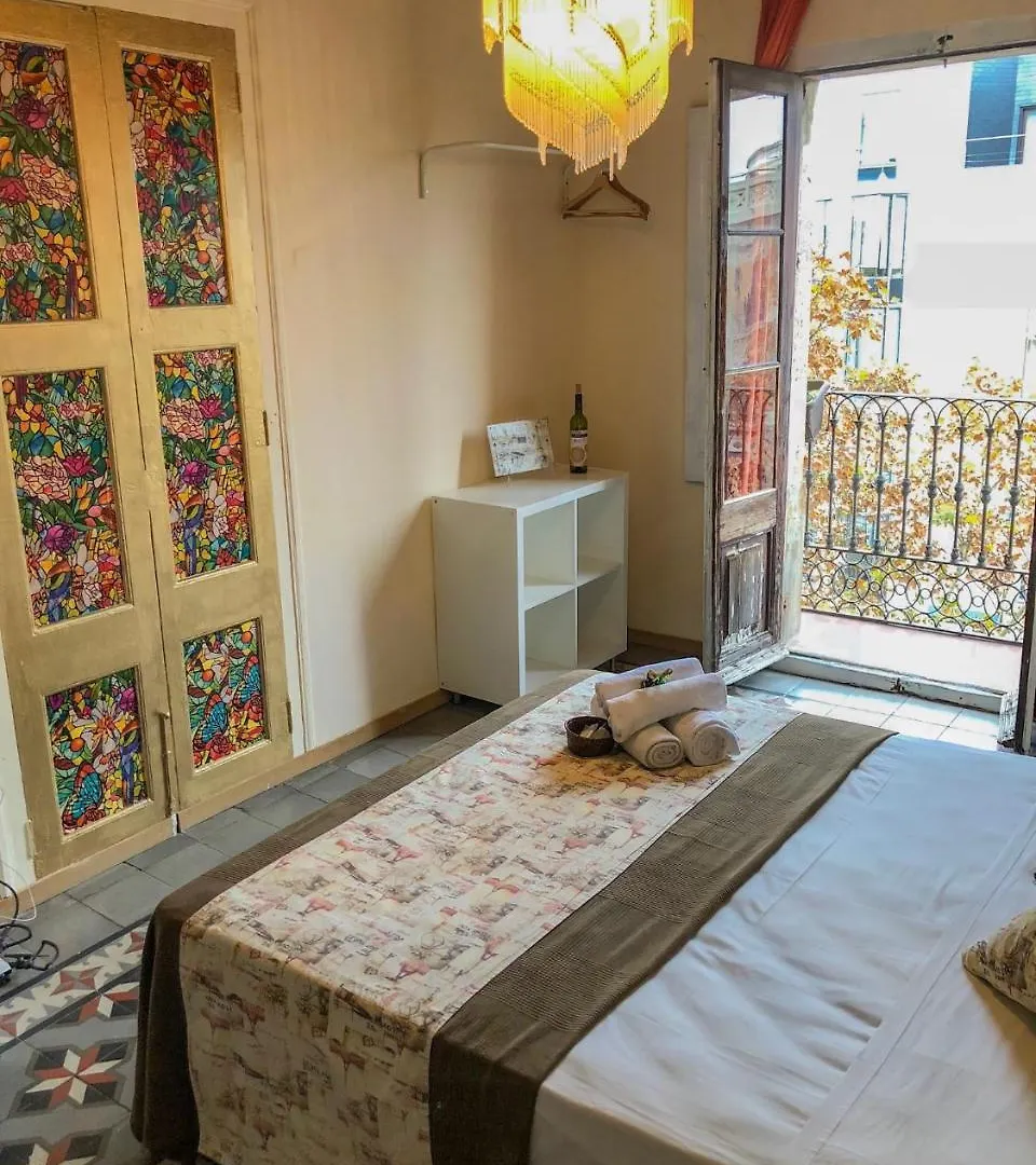 La Isla Hostal Barselona